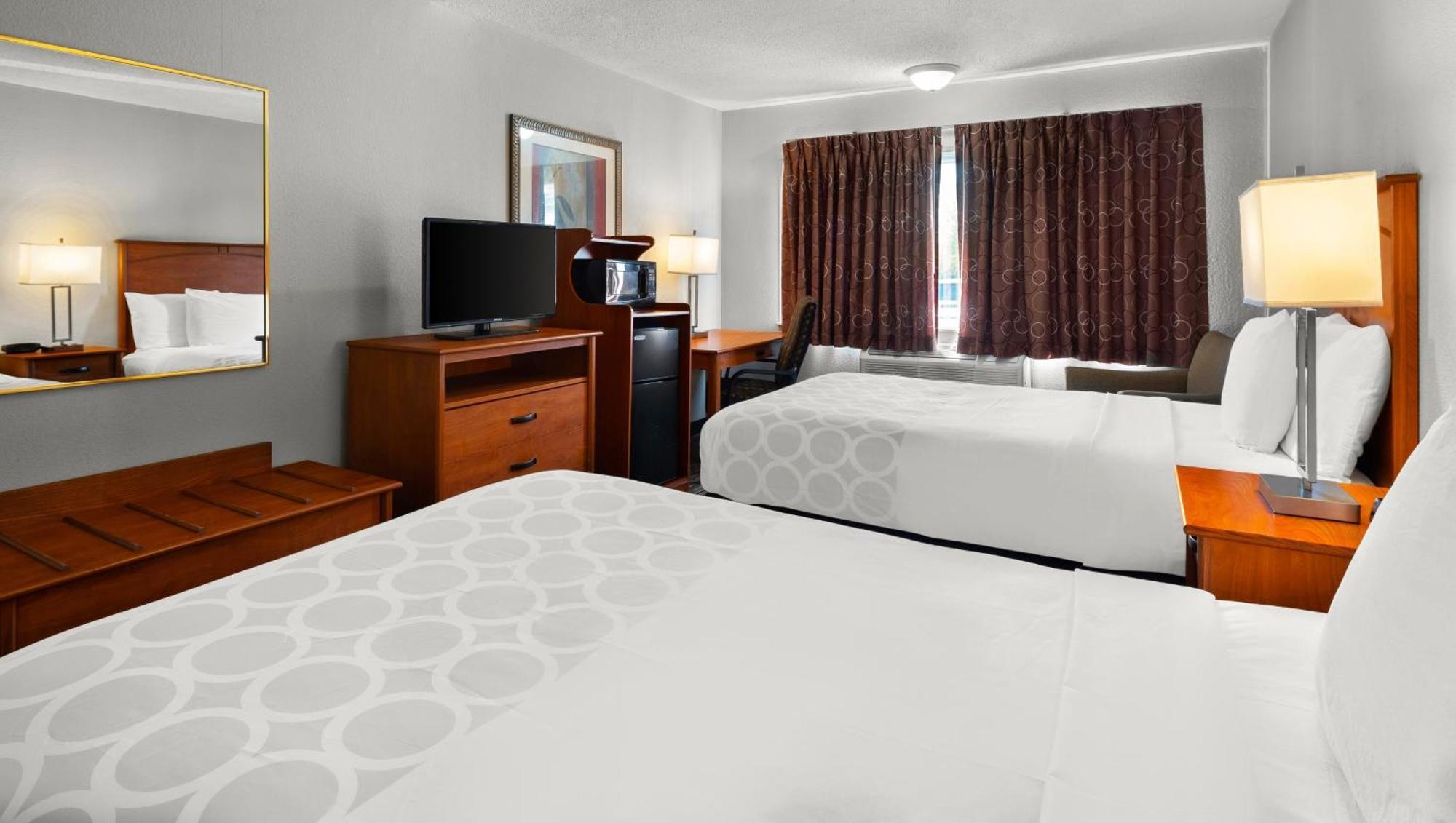 Magnuson Hotel Detroit Airport Romulus Exteriör bild